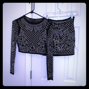 😍All Over Stud two piece set💎